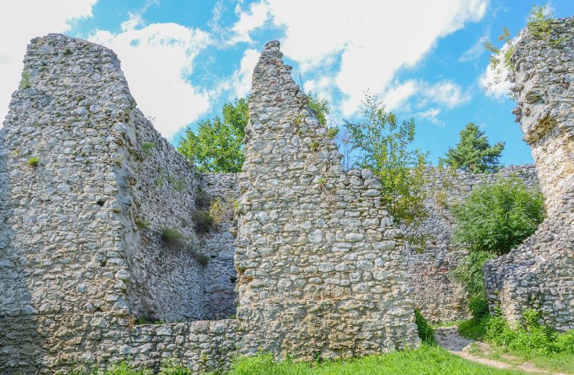 Castle Bydlin, Poland